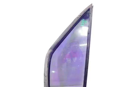 Renault Master II Front door window glass four-door