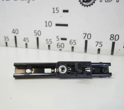 Ford Galaxy Seat belt adjustment motor 6G9N611C46BE