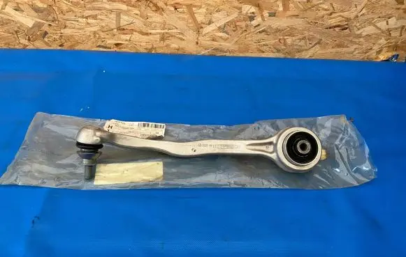 Mercedes-Benz S C217 Front control arm A2173304900