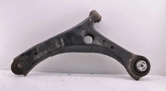 Chrysler Town & Country V Front lower control arm/wishbone L34010A0182