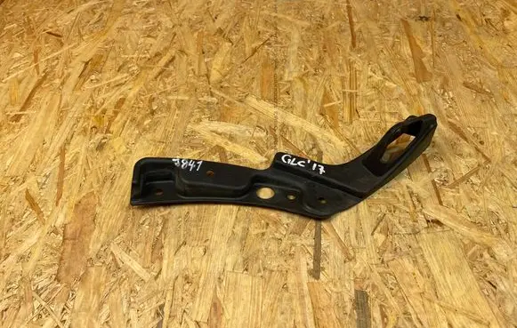Mercedes-Benz GLC C253 Front bumper mounting bracket A2538857800