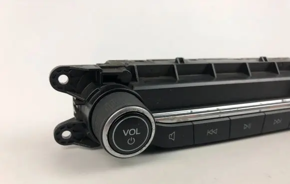 Ford Kuga III Head unit multimedia control LJ6T18K811CA LJ6T-18K811-CA