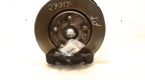 Hyundai ix20 Front wheel hub spindle knuckle