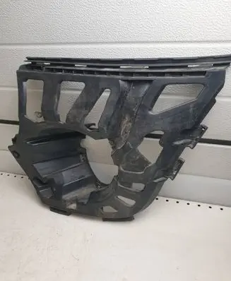 Mini One - Cooper F56 F55 Front bumper mounting bracket 7302507