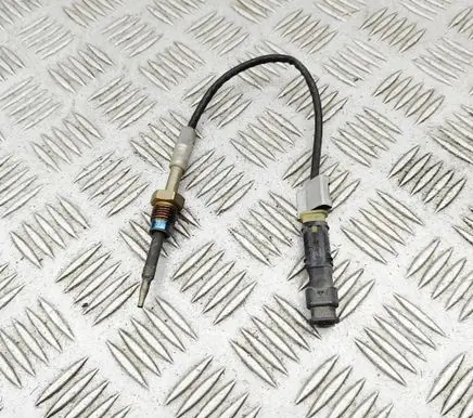 Mercedes-Benz GLA H247 Oil temperature sensor A0009050112