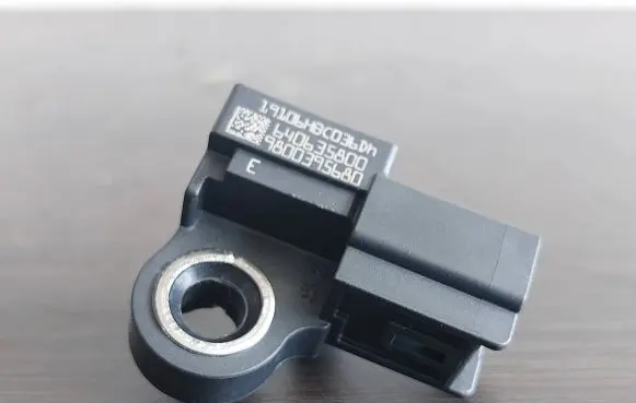 Peugeot 308 Airbag deployment crash/impact sensor 9800395680 640635800