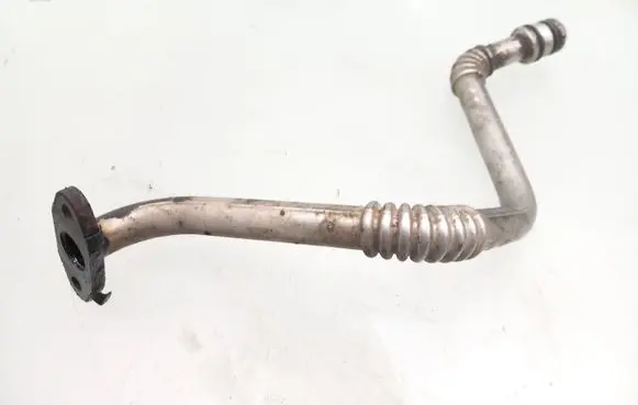Volvo S40, V40 Turbo turbocharger oiling pipe/hose