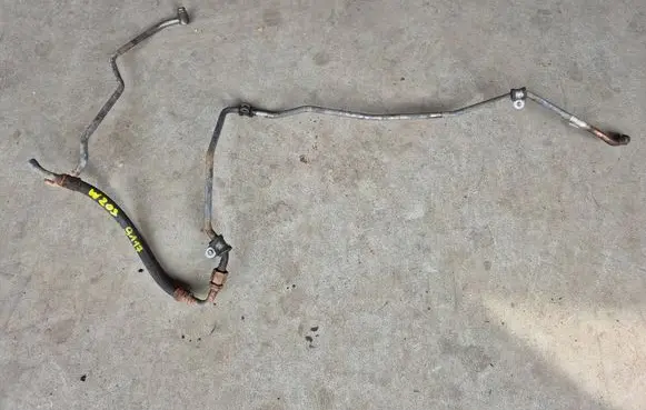 Mercedes-Benz C AMG W203 Gearbox oil cooler pipe/hose A6461800230