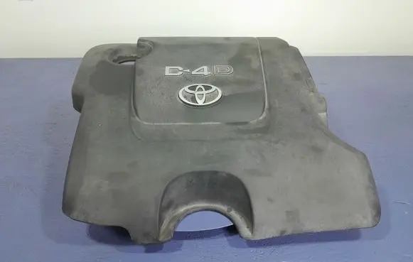 Toyota Yaris Front underbody cover/under tray 