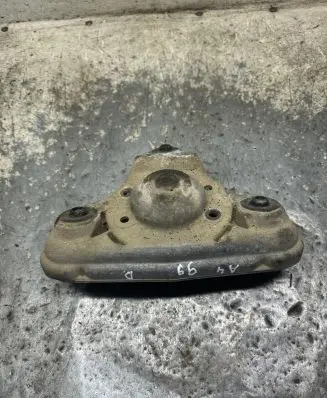 Audi A4 S4 B5 8D Coil spring mount 