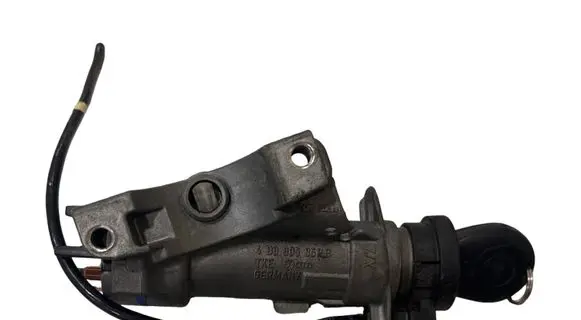 Ford Galaxy Ignition lock 4B0905851B