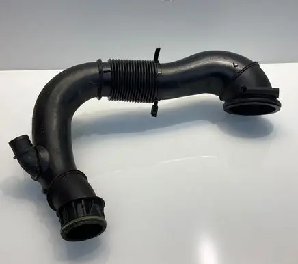 Porsche Macan (95B) Turbo air intake inlet pipe/hose 95B128532C 3034080