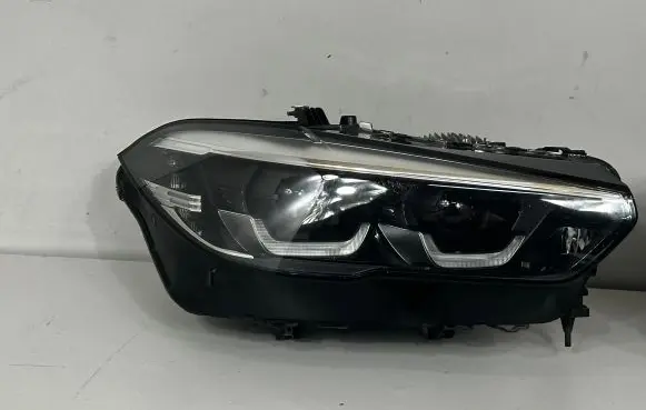 BMW X5 G05 Headlight/headlamp 9850418 7933334