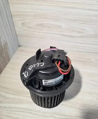 Renault Clio IV Heater fan/blower T1029527H 169763