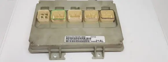 Chrysler Voyager Engine control unit/module P04686921AL