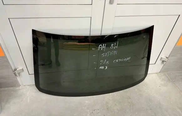 Audi A4 S4 B9 Front triangle window/glass SZYBATYA4B9SEDAN