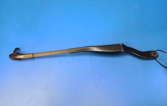 Mercedes-Benz E W211 Front wiper blade arm A2118201144