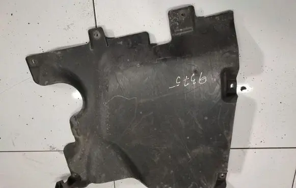 Alfa Romeo 159 Engine splash shield/under tray