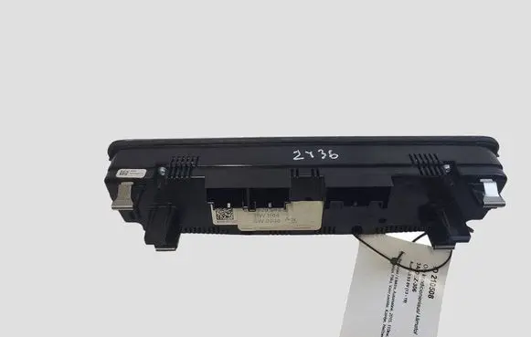 Audi A3 S3 8V Climate control unit 8V0820043G