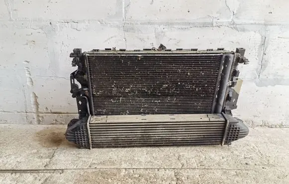 Land Rover Freelander 2 - LR2 Radiator set 