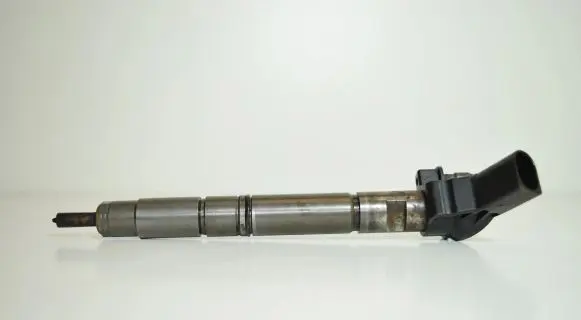 Audi Q7 4L Fuel injector 059130277CD