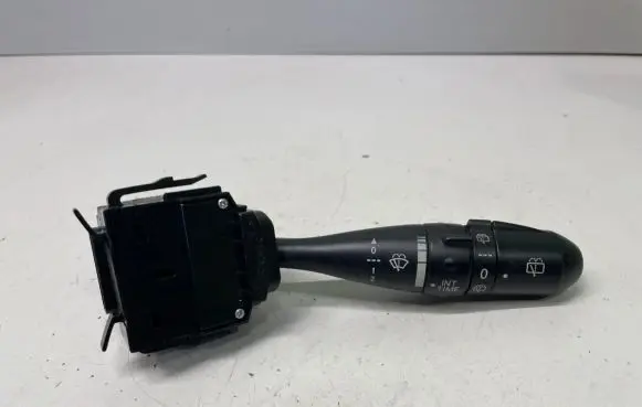 Mitsubishi Colt Wiper switch 