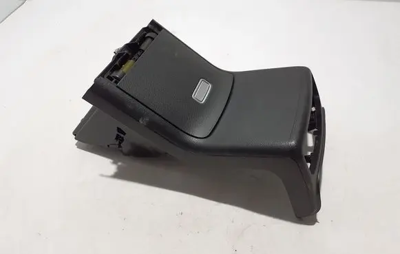 Mercedes-Benz GLS X167 Glove box A1676809105