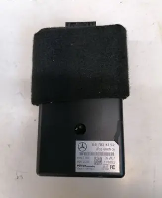 Mercedes-Benz C W203 Phone control unit/module B67824252