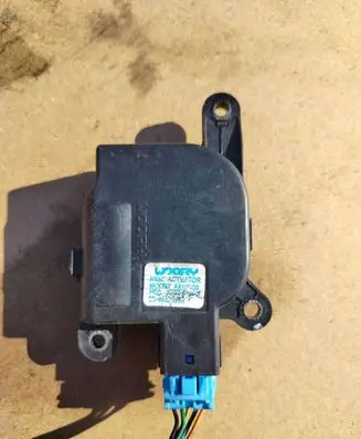 Renault Espace IV Air flap motor/actuator 