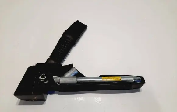 Infiniti FX Front seatbelt