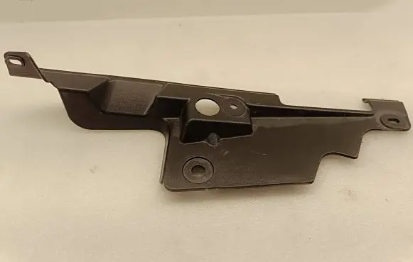 Chrysler Pacifica Engine bonnet/hood lock trim molding 68267000AA
