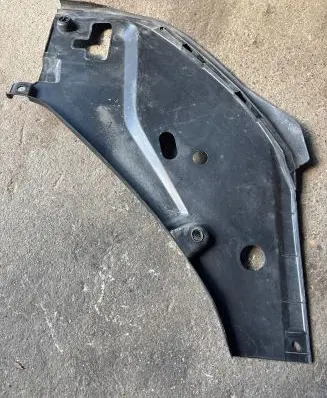 Volvo S90, V90 Other engine bay part 31386868