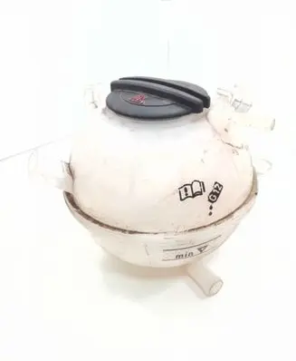 Audi Q3 8U Coolant expansion tank/reservoir 1K0121407A