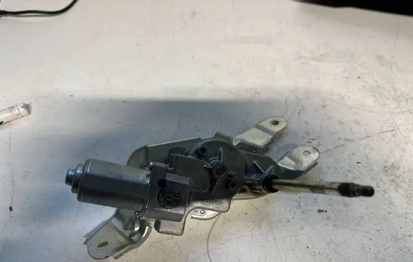 Mazda 2 Rear window wiper motor