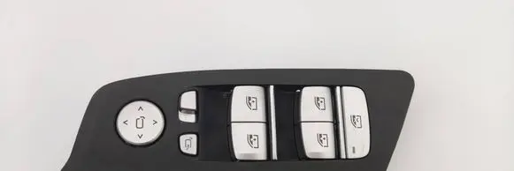 BMW 5 G30 G31 G38 Electric window control switch 6847099