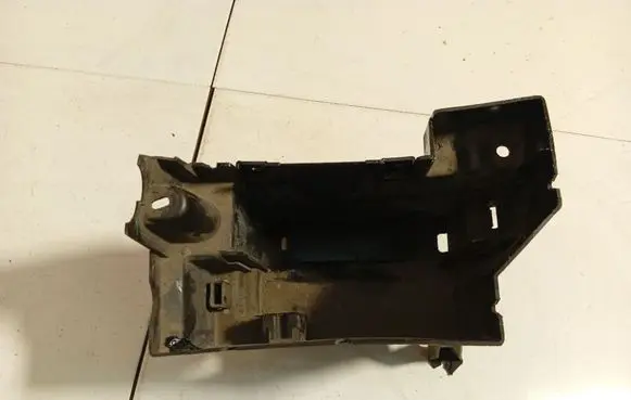 Peugeot 406 Battery box tray 9633899680