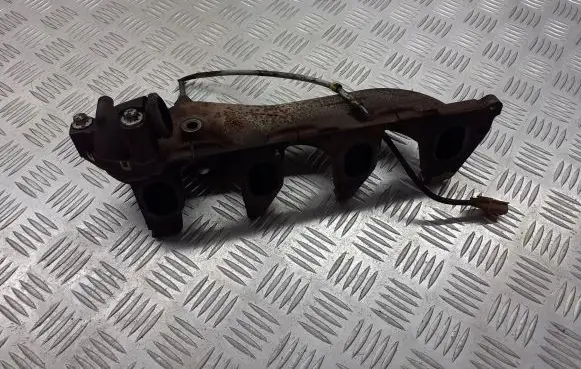 Renault Scenic II - Grand scenic II Exhaust manifold 8200701