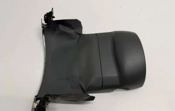 Steering wheel column trim