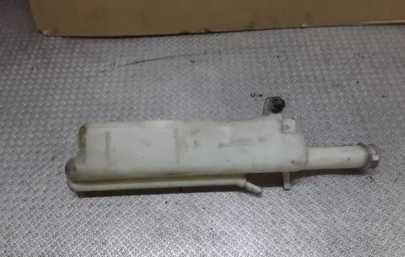 Coolant expansion tank/reservoir