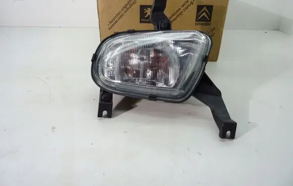 Peugeot 306 Front fog light 0305053001