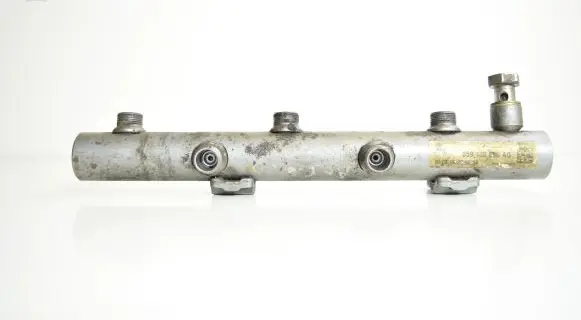 Audi Q7 4L Fuel main line pipe 059130090AG