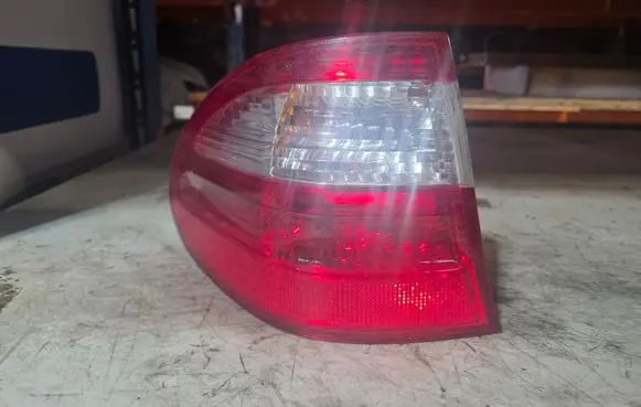 Rear/tail lights