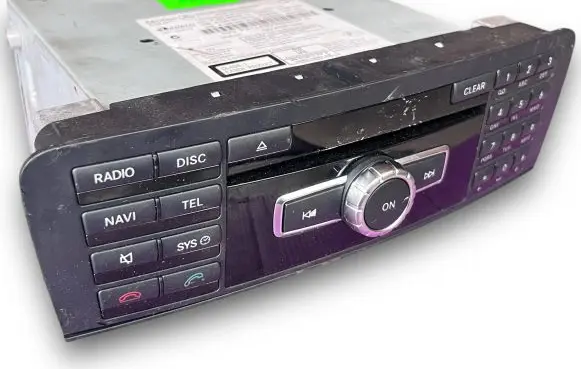 Mercedes-Benz B W246 W242 Central body control module NR384 A2469006710