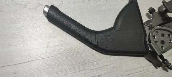 KIA Rio Handbrake/parking brake lever assembly
