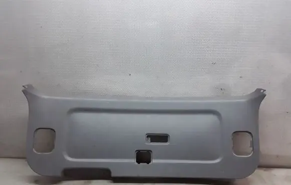 Toyota Avensis Verso Tailgate trim