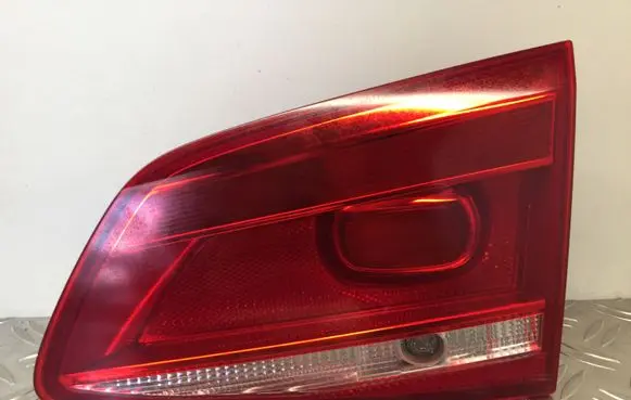 Volkswagen PASSAT B7 Tailgate rear/tail lights 3AF945094J 605514