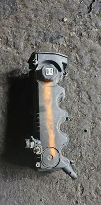 Alfa Romeo 147 Rocker cam cover brak