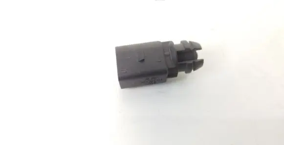 Volkswagen Up Outside/exterior temperature sensor 8Z0820535