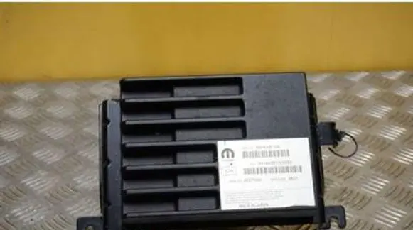 Dodge RAM Sound amplifier 68549081AB DODGE-RAM1500