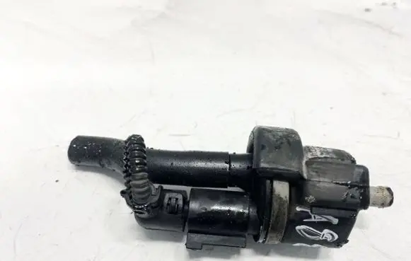 Volkswagen Golf Plus Valve vacuum 058133459 7c0421159-08